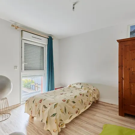 Holiday home Les Rochambelles - Maison Avec Terrasse Ifs