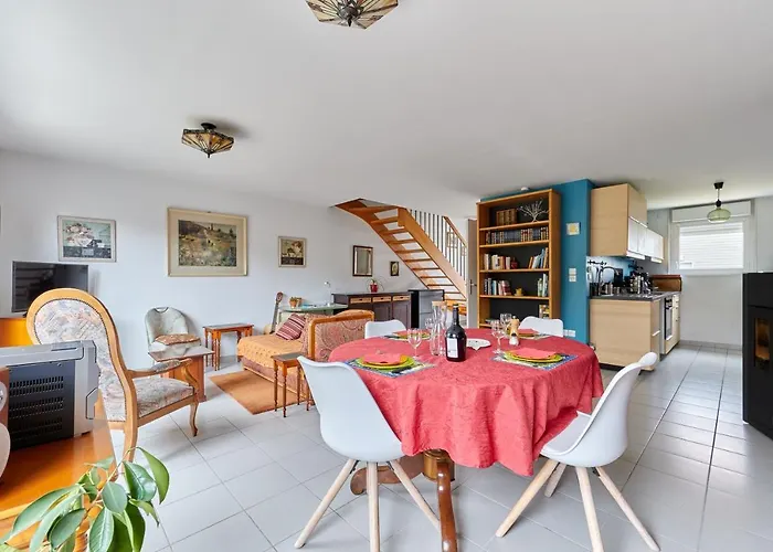 Les Rochambelles - Maison Avec Terrasse *